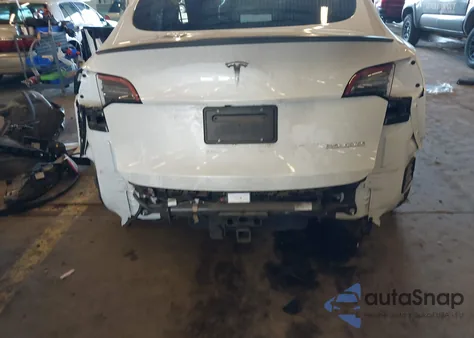 2021 Tesla Model Y Performance Dual Motor All-Wheel Drive from USA, damaged, VIN 5YJYGDEF4MF263473